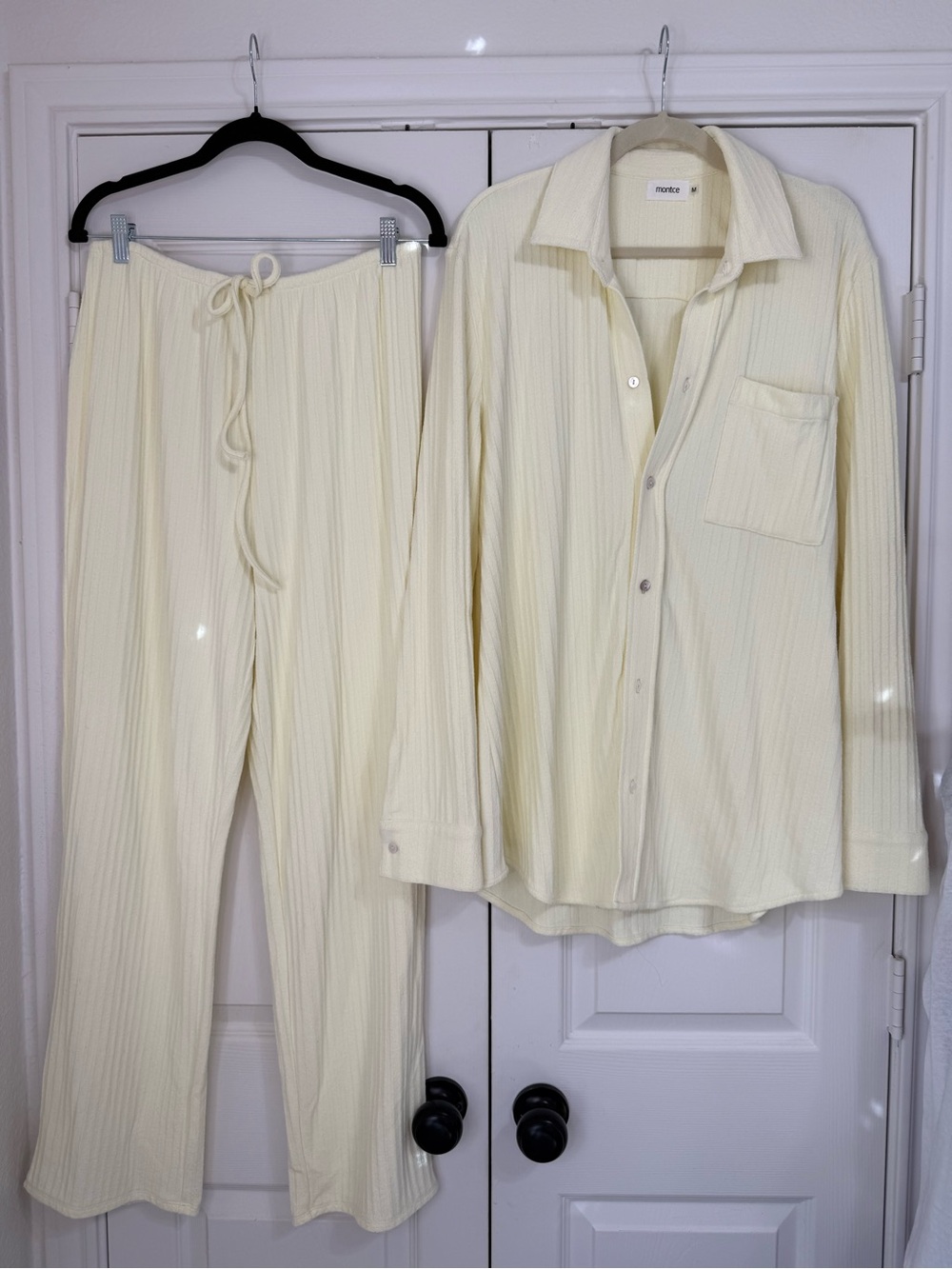 Montce Set in Buttercream Sz M